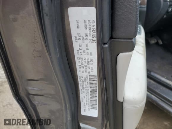 ✅ 2018 Jeep Grand Cherokee Limited • VIN: 1C4RJFBT5JC175214 • Lot: 85017044. Listed on Copart with 95,429 mi. Free auction sales archive from the USA and detailed vehicle history report at DreamBid. Image 13.