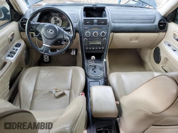 ✅ 2005 Lexus IS 300 • VIN: JTHBD192X50096426 • Lot: 80665125. Listed on Copart with 218,539 mi. Free auction sales archive from the USA and detailed vehicle history report at DreamBid. Image 8.
