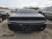 ✅ 2014 Dodge Challenger SXT • VIN: 2C3CDYAG9EH242725 • Lot: 80505924. Wystawiony na Copart z przebiegiem 130 031 mil. Bezpłatny archiwum sprzedaży aukcyjnych z USA i szczegółowy raport historii pojazdu na DreamBid. Zdjęcie 6.