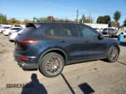 ✅ 2016 Porsche Cayenne Turbo • VIN: WP1AC2A21GLA89382 • Lot: 73531314. Wystawiony na Copart z przebiegiem 93 378 mil. Bezpłatny archiwum sprzedaży aukcyjnych z USA i szczegółowy raport historii pojazdu na DreamBid. Zdjęcie 3.