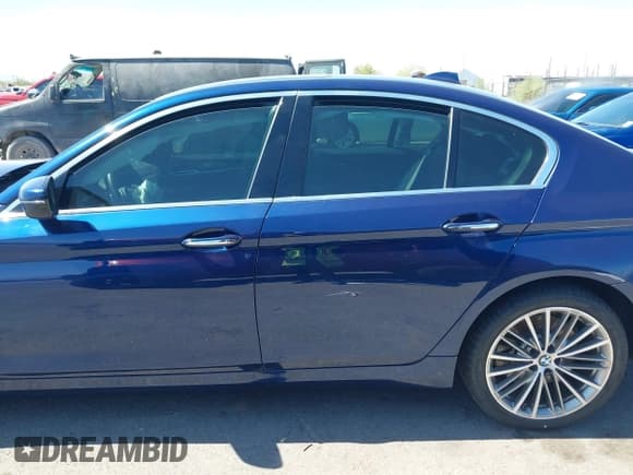 ✅ 2018 BMW 5 Series 540i • VIN: WBAJE5C57JWA93642 • Lot: 42487882. Listed on IAAI with Not provided. Free auction sales archive from the USA and detailed vehicle history report at DreamBid. Image 14.