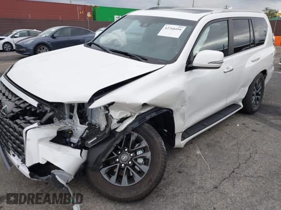 ✅ 2023 Lexus GX 460 Premium • VIN: JTJAM7BX8P5372045 • Lot: 43768494. Listed on IAAI with 4,884 mi. Free auction sales archive from the USA and detailed vehicle history report at DreamBid. Image 6.