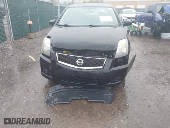 ✅ 2010 Nissan Sentra 2.0 • VIN: 3N1AB6AP7AL702384 • Lot: 43380404. Listed on IAAI with 105,824 mi. Free auction sales archive from the USA and detailed vehicle history report at DreamBid. Image 6.