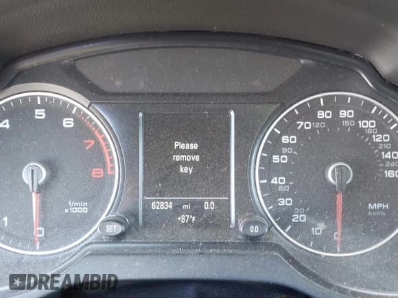 ✅ 2017 Audi Q5 Premium Plus • VIN: WA1L2AFP0HA013977 • Lot: 40137120. Wystawiony na IAAI z przebiegiem 62 834 mil. Bezpłatny archiwum sprzedaży aukcyjnych z USA i szczegółowy raport historii pojazdu na DreamBid. Zdjęcie 7.