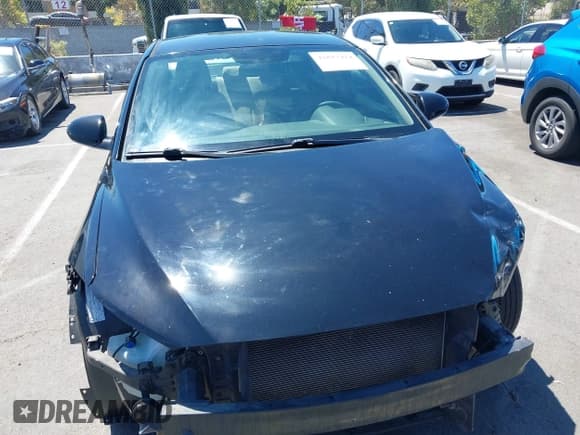 ✅ 2017 Hyundai Elantra SE • VIN: KMHD74LF4HU089608 • Lot: 42817424. Listed on IAAI with 84,380 mi. Free auction sales archive from the USA and detailed vehicle history report at DreamBid. Image 13.