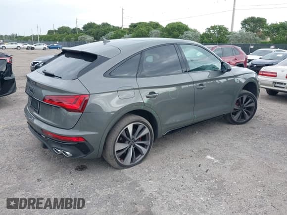 ✅ 2023 Audi SQ5 Sportback Premium Plus • VIN: WA124AFY7P2070703 • Lot: 40912148. Listed on IAAI with 19,414 mi. Free auction sales archive from the USA and detailed vehicle history report at DreamBid. Image 4.