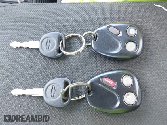 ✅ 2006 Chevrolet Tahoe LS • VIN: 1GNEC13V46J148317 • Lot: 42603223. Listed on IAAI with 275,308 mi. Free auction sales archive from the USA and detailed vehicle history report at DreamBid. Image 11.