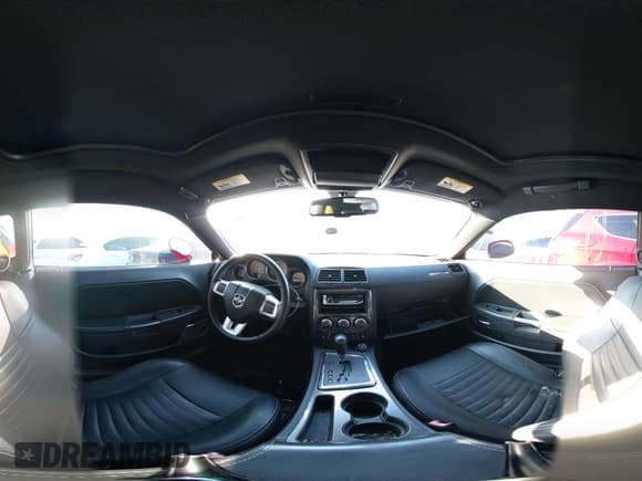 ✅ 2012 Dodge Challenger SXT Plus • VIN: 2C3CDYAG6CH228360 • Lot: 42924698. Wystawiony na IAAI z przebiegiem 166 296 mil. Bezpłatny archiwum sprzedaży aukcyjnych z USA i szczegółowy raport historii pojazdu na DreamBid. Zdjęcie 18.