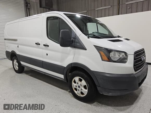 ✅ 2018 Ford Transit • VIN: 1FTYR1YG1JKB22811 • Лот: 56507625. Опубликован ранее на Copart с пробегом 114 096 миль. Бесплатный доступ к архиву аукционных продаж из США и подробный отчёт об истории автомобиля на DreamBid. Изображение 4.