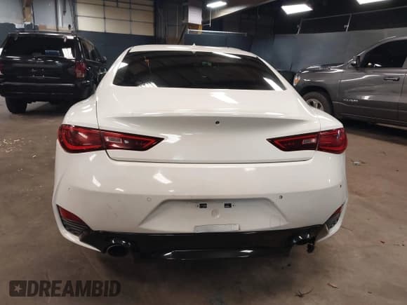 ✅ 2018 Infiniti Q60 Red Sport 400 • VIN: JN1FV7EL3JM630017 • Лот: 41697880. Опубликован ранее на IAAI с пробегом 73 951 миль. Бесплатный доступ к архиву аукционных продаж из США и подробный отчёт об истории автомобиля на DreamBid. Изображение 16.