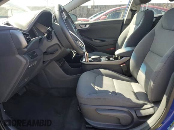 2020 Hyundai Ioniq SE с VIN KMHC75LJ1LU068620, выставлен на аукционе Copart как лот 85010465 с пробегом 28 602 миль миль и Списание • Salvage title. История ставок и продаж доступна на DreamBid. Изображение 7.