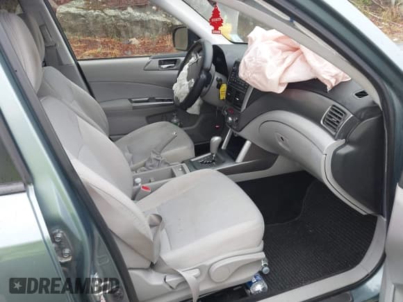 ✅ 2013 Subaru Forester X Premium • VIN: JF2SHACC9DH403058 • Лот: 42170727. Опубликован ранее на IAAI с пробегом 141 971 миль. Бесплатный доступ к архиву аукционных продаж из США и подробный отчёт об истории автомобиля на DreamBid. Изображение 5.