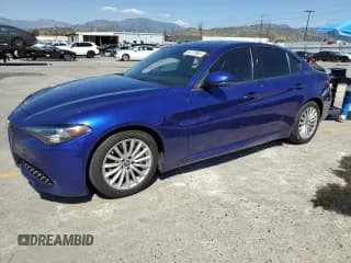 ✅ 2022 Alfa Romeo Giulia • VIN: ZARFAMAN6N7655650 • Lot: 56172805. Wystawiony na Copart z przebiegiem 28 619 mil. Bezpłatny archiwum sprzedaży aukcyjnych z USA i szczegółowy raport historii pojazdu na DreamBid. Zdjęcie 1.