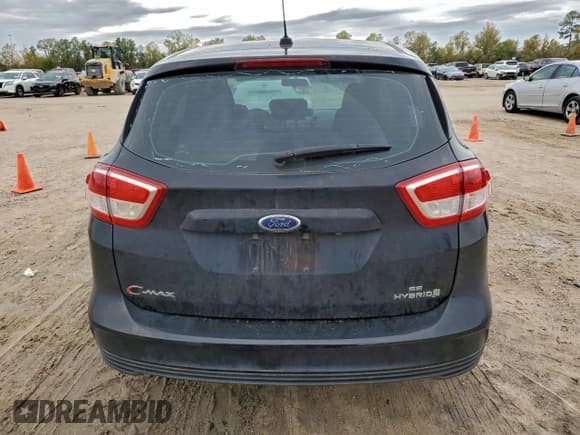 ✅ 2018 Ford C-Max SE • VIN: 1FADP5AU7JL105488 • Lot: 95908805. Wystawiony na Copart z przebiegiem 219 690 mil. Bezpłatny archiwum sprzedaży aukcyjnych z USA i szczegółowy raport historii pojazdu na DreamBid. Zdjęcie 6.