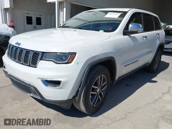 ✅ 2017 Jeep Grand Cherokee Limited • VIN: 1C4RJEBG7HC779273 • Lot: 43579363. Listed on IAAI with 205,048 mi. Free auction sales archive from the USA and detailed vehicle history report at DreamBid. Image 2.