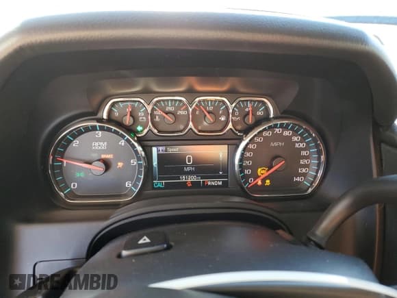 ✅ 2015 Chevrolet Suburban LT • VIN: 1GNSKJKC6FR618466 • Lot: 78692574. Wystawiony na Copart z przebiegiem 151 200 mil. Bezpłatny archiwum sprzedaży aukcyjnych z USA i szczegółowy raport historii pojazdu na DreamBid. Zdjęcie 9.