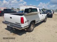 ✅ 1998 Chevrolet Silverado 1500 • VIN: 1GCEK19R1WR103438 • Lot: 43219836. Listed on IAAI with 98,590 mi. Free auction sales archive from the USA and detailed vehicle history report at DreamBid. Image 4.