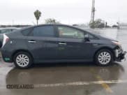 ✅ 2014 Toyota Prius • VIN: JTDKN3DP8E3053151 • Lot: 43703806. Wystawiony na IAAI z przebiegiem 156 434 mil. Bezpłatny archiwum sprzedaży aukcyjnych z USA i szczegółowy raport historii pojazdu na DreamBid. Zdjęcie 13.