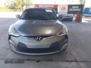 ✅ 2017 Hyundai Veloster Value Edition • VIN: KMHTC6AD4HU309804 • Lot: 43441272. Wystawiony na IAAI z przebiegiem 99 124 mil. Bezpłatny archiwum sprzedaży aukcyjnych z USA i szczegółowy raport historii pojazdu na DreamBid. Zdjęcie 12.