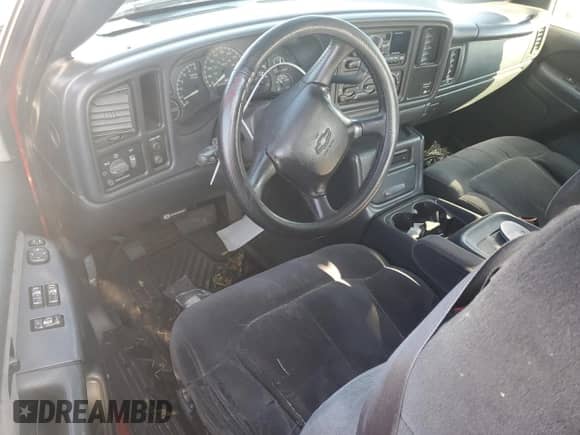 2000 Chevrolet Silverado 1500 LS z VIN 2GCEC19T2Y1129888, wystawiony jako Copart lot #70515545 z przebiegiem Nie podano mil oraz Szkoda całkowita • Salvage title. Historia ofert i sprzedaży dostępna na DreamBid. Obrazek 8.