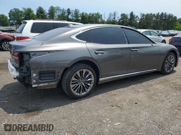 ✅ 2019 Lexus LS 500 • VIN: JTHC51FF0K5006854 • Lot: 59054025. Wystawiony na Copart z przebiegiem 59 267 mil. Bezpłatny archiwum sprzedaży aukcyjnych z USA i szczegółowy raport historii pojazdu na DreamBid. Zdjęcie 3.