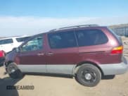 ✅ 2000 Toyota Sienna LE • VIN: 4T3ZF13CXYU190625 • Lot: 43615804. Listed on IAAI with 175,330 mi. Free auction sales archive from the USA and detailed vehicle history report at DreamBid. Image 14.