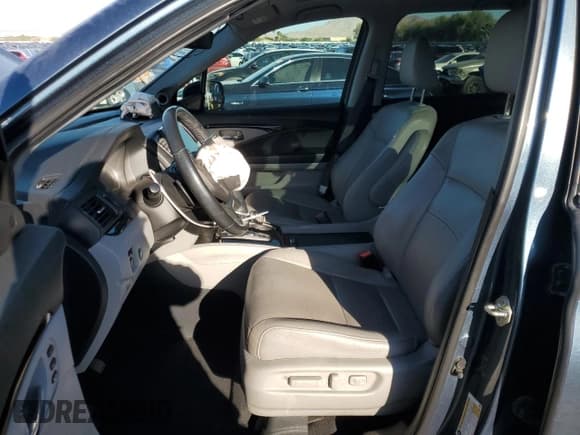 ✅ 2019 Honda Pilot Touring 7-Passenger • VIN: 5FNYF5H67KB043293 • Лот: 82196395. Опубликован ранее на Copart с пробегом 103 290 миль. Бесплатный доступ к архиву аукционных продаж из США и подробный отчёт об истории автомобиля на DreamBid. Изображение 7.