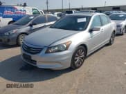 ✅ 2012 Honda Accord EX-L • VIN: 1HGCP2F81CA144948 • Lot: 43252031. Wystawiony na IAAI z przebiegiem 81 847 mil. Bezpłatny archiwum sprzedaży aukcyjnych z USA i szczegółowy raport historii pojazdu na DreamBid. Zdjęcie 17.