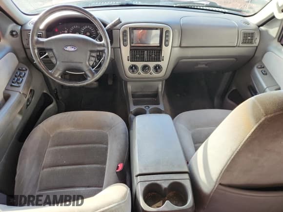 ✅ 2005 Ford Explorer XLT • VIN: 1FMZU73W35UA15561 • Лот: 85734285. Опубликован ранее на Copart с пробегом 163 275 миль. Бесплатный доступ к архиву аукционных продаж из США и подробный отчёт об истории автомобиля на DreamBid. Изображение 8.