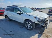 ✅ 2019 Subaru Outback Limited • VIN: 4S4BSENC7K3383872 • Лот: 94147205. Опубликован ранее на Copart с пробегом 71 471 миль. Бесплатный доступ к архиву аукционных продаж из США и подробный отчёт об истории автомобиля на DreamBid. Изображение 4.