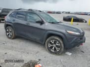 ✅ 2017 Jeep Cherokee Trailhawk L Plus • VIN: 1C4PJMBB3HW580421 • Лот: 61070155. Опубликован ранее на Copart с пробегом 101 336 миль. Бесплатный доступ к архиву аукционных продаж из США и подробный отчёт об истории автомобиля на DreamBid. Изображение 4.