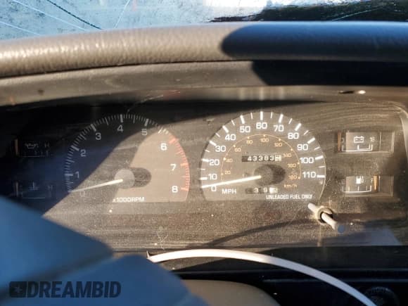 ✅ 1991 Toyota 4Runner • VIN: JT3VN39W9M0070381 • Лот: 43056755. Опубликован ранее на Copart с пробегом 243 383 миль. Бесплатный доступ к архиву аукционных продаж из США и подробный отчёт об истории автомобиля на DreamBid. Изображение 10.