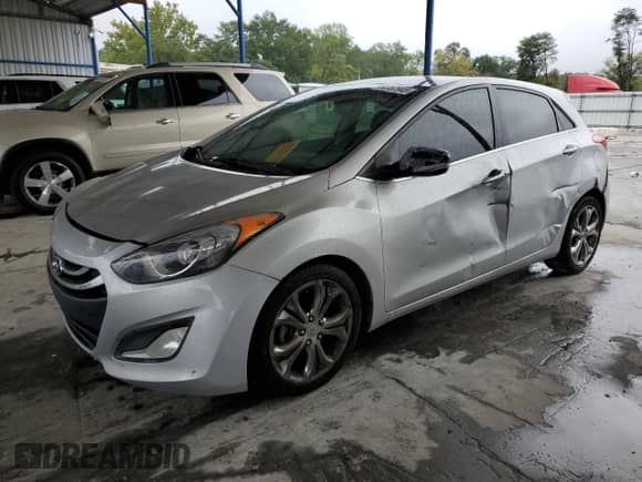 2013 Hyundai Elantra с VIN KMHD35LE2DU100155, выставлен на аукционе Copart как лот 84787945 с пробегом 152 056 миль миль и Списание • Salvage title. История ставок и продаж доступна на DreamBid. Изображение 1.