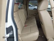 ✅ 2009 Chevrolet Silverado 1500 • VIN: 2GCEK390491107199 • Lot: 40873335. Listed on IAAI with 129,417 mi. Free auction sales archive from the USA and detailed vehicle history report at DreamBid. Image 8.