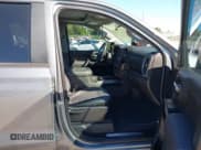 ✅ 2021 Chevrolet Silverado 1500 RST • VIN: 3GCUYEEDXMG116066 • Лот: 43460353. Опубликован ранее на IAAI с пробегом 20 971 миль. Бесплатный доступ к архиву аукционных продаж из США и подробный отчёт об истории автомобиля на DreamBid. Изображение 5.