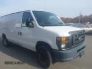 ✅ 2012 Ford Econoline Cargo Commercial • VIN: 1FTNS2EW5CDA14109 • Lot: 43575237. Wystawiony na IAAI z przebiegiem 141 402 mil. Bezpłatny archiwum sprzedaży aukcyjnych z USA i szczegółowy raport historii pojazdu na DreamBid. Zdjęcie 1.