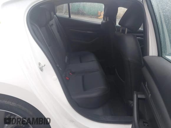 ✅ 2021 Mazda 3 Select • VIN: JM1BPABL4M1319578 • Лот: 43771777. Опубликован ранее на IAAI с пробегом 83 317 миль. Бесплатный доступ к архиву аукционных продаж из США и подробный отчёт об истории автомобиля на DreamBid. Изображение 8.