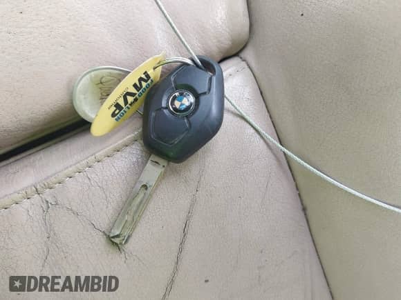 2001 BMW 3 Series 330Ci с VIN WBABS53411JU81299, выставлен на аукционе IAAI как лот 42062965 с пробегом 202 850 миль миль и . История ставок и продаж доступна на DreamBid. Изображение 11.