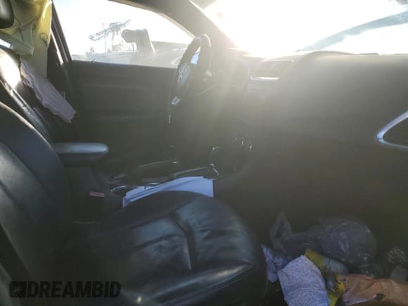 ✅ 2013 Dodge Avenger SXT • VIN: 1C3CDZCBXDN772876 • Лот: 84328264. Опубликован ранее на Copart с пробегом 155 995 миль. Бесплатный доступ к архиву аукционных продаж из США и подробный отчёт об истории автомобиля на DreamBid. Изображение 7.