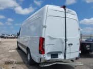 ✅ 2021 Mercedes-Benz Sprinter Cargo • VIN: W1Y4DCHY7MT049228 • Lot: 42071984. Listed on IAAI with 145,390 mi. Free auction sales archive from the USA and detailed vehicle history report at DreamBid. Image 3.