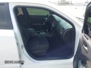 ✅ 2019 Dodge Charger Scat Pack • VIN: 2C3CDXGJ4KH696633 • Lot: 43520442. Wystawiony na IAAI z przebiegiem 102 433 mil. Bezpłatny archiwum sprzedaży aukcyjnych z USA i szczegółowy raport historii pojazdu na DreamBid. Zdjęcie 5.