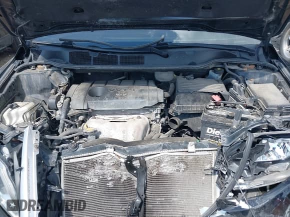 ✅ 2015 Toyota Venza LE • VIN: 4T3BA3BBXFU075427 • Lot: 40090288. Listed on IAAI with 213,208 mi. Free auction sales archive from the USA and detailed vehicle history report at DreamBid. Image 10.