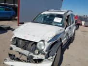 ✅ 2005 Jeep Liberty Limited • VIN: 1J4GL58K15W516021 • Lot: 43588106. Listed on IAAI with 198,436 mi. Free auction sales archive from the USA and detailed vehicle history report at DreamBid. Image 2.