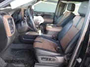 ✅ 2021 Chevrolet Silverado 1500 High Country • VIN: 1GCUYHEL2MZ404642 • Lot: 47047605. Wystawiony na Copart z przebiegiem 42 691 mil. Bezpłatny archiwum sprzedaży aukcyjnych z USA i szczegółowy raport historii pojazdu na DreamBid. Zdjęcie 7.