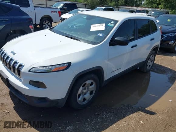 ✅ 2015 Jeep Cherokee Sport • VIN: 1C4PJLAB4FW535853 • Lot: 42209978. Wystawiony na IAAI z przebiegiem 155 336 mil. Bezpłatny archiwum sprzedaży aukcyjnych z USA i szczegółowy raport historii pojazdu na DreamBid. Zdjęcie 2.