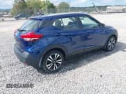 ✅ 2020 Nissan Kicks SV • VIN: 3N1CP5CV9LL576192 • Lot: 43352214. Wystawiony na IAAI z przebiegiem 20 442 mil. Bezpłatny archiwum sprzedaży aukcyjnych z USA i szczegółowy raport historii pojazdu na DreamBid. Zdjęcie 4.