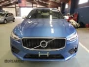 ✅ 2019 Volvo XC60 R-Design • VIN: LYVA22RMXKB273761 • Lot: 54397295. Listed on Copart with 62,657 mi. Free auction sales archive from the USA and detailed vehicle history report at DreamBid. Image 5.
