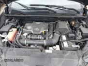 ✅ 2017 Lexus NX 200t • VIN: JTJBARBZ7H2147385 • Lot: 42705042. Wystawiony na IAAI z przebiegiem 85 214 mil. Bezpłatny archiwum sprzedaży aukcyjnych z USA i szczegółowy raport historii pojazdu na DreamBid. Zdjęcie 10.