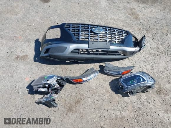 ✅ 2021 Hyundai Venue SEL • VIN: KMHRC8A31MU085088 • Lot: 41904939. Listed on IAAI with 72,719 mi. Free auction sales archive from the USA and detailed vehicle history report at DreamBid. Image 12.