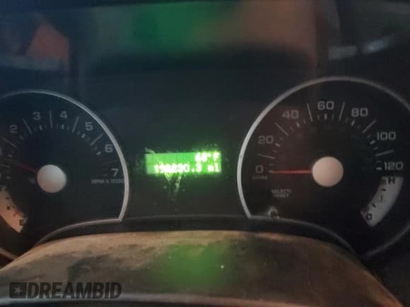 ✅ 2007 Ford Explorer XLT • VIN: 1FMEU73E07UB50439 • Lot: 57464915. Listed on Copart with 198,230 mi. Free auction sales archive from the USA and detailed vehicle history report at DreamBid. Image 9.